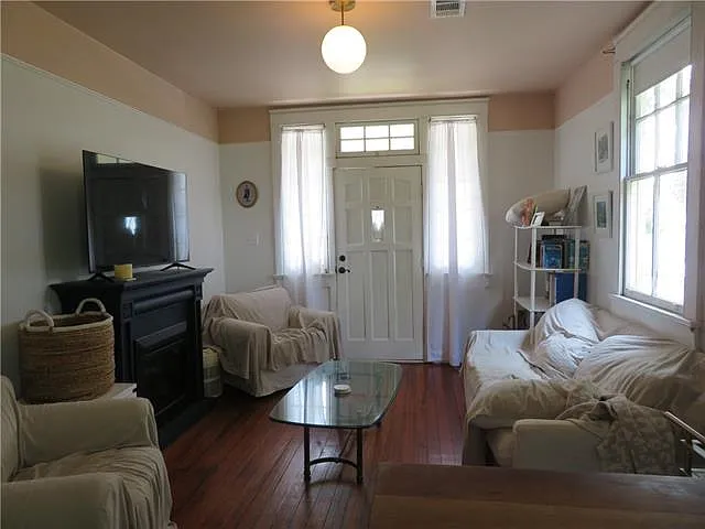 5724 Rosemary Pl — Photo 3