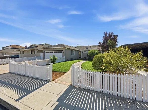 2514 S Norfolk St, San Mateo, CA 94403