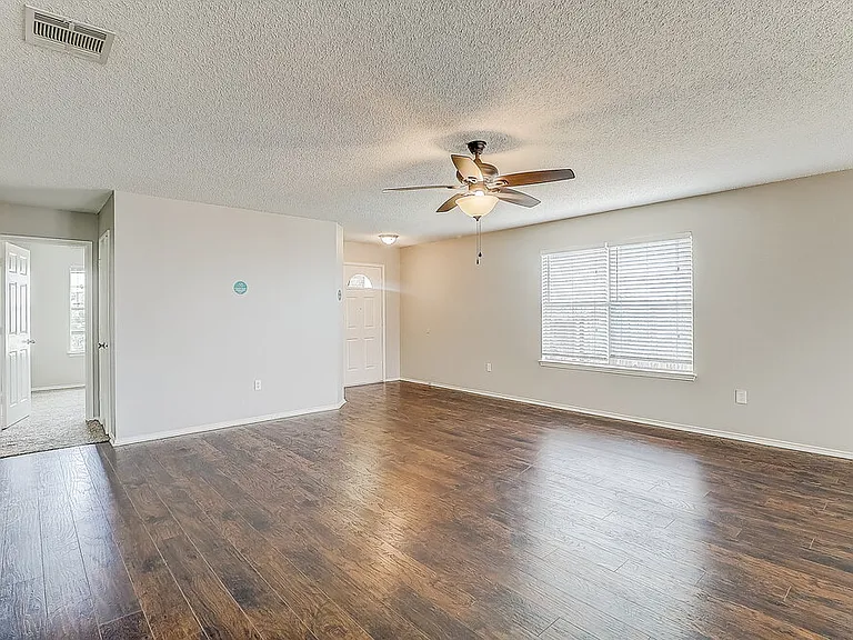 9209 Saint Martin Rd — Photo 4