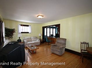 963 James Ave, Saint Paul, MN 55102