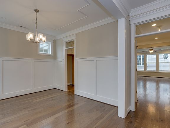 3rd image of 8104 Atlantic Ave #Wo74mk