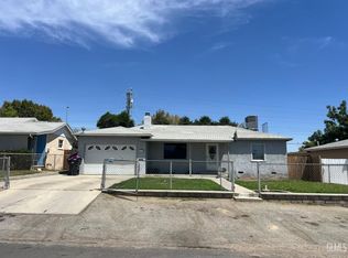 2112 Harrison Dr, Bakersfield, CA 93308