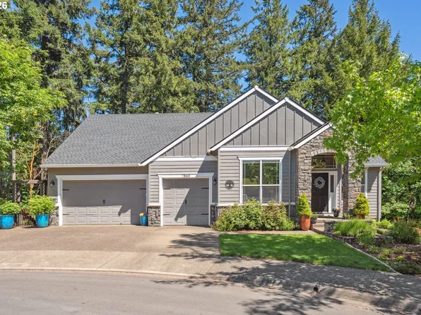 7540 SW Becky Ct, Beaverton, OR 97007