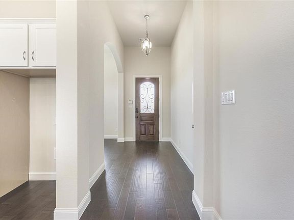 3rd image of 14400 Home Trl