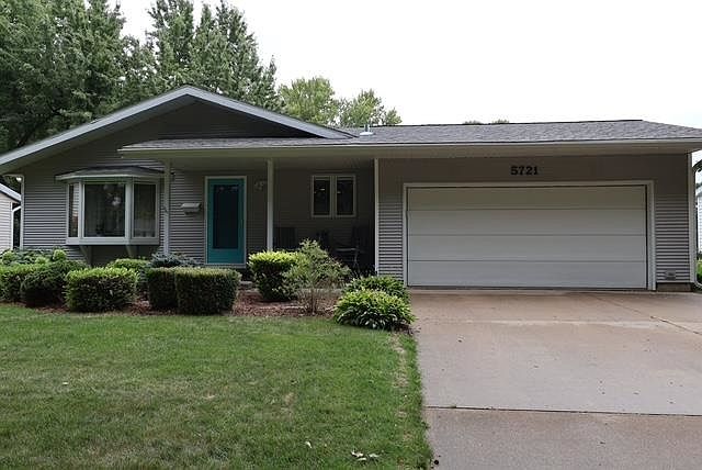 1st image of 5721 Meadowood Dr