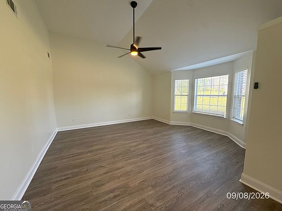 5th image of 1664 Zacharys Way