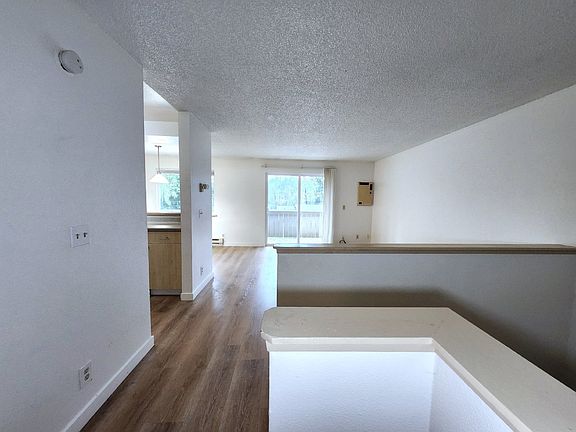 2nd image of 45 NE Torval Canyon Rd APT 6