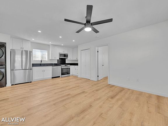 5th image of 4616 36th St