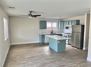 6744 Diamond Care Dr, Las Vegas, NV 89122