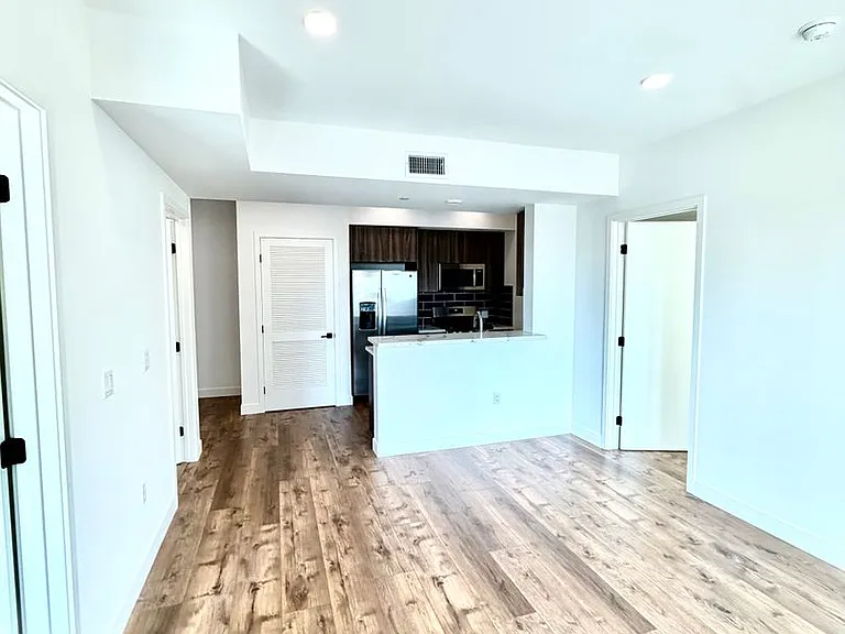 Montecito Lofts — Photo 90