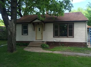 1204 2nd St N, Princeton, MN 55371