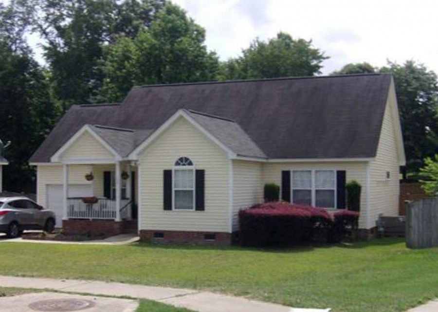 2nd image of 120 Lee Ridge Rd