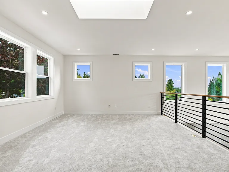 16015 SE 7th St — Photo 20