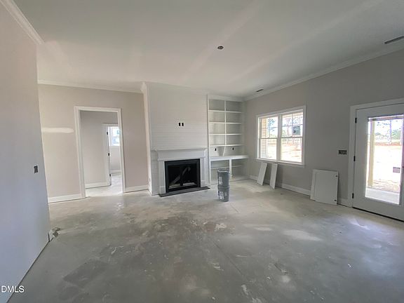 4th image of 117 N Rabbit Run Dr