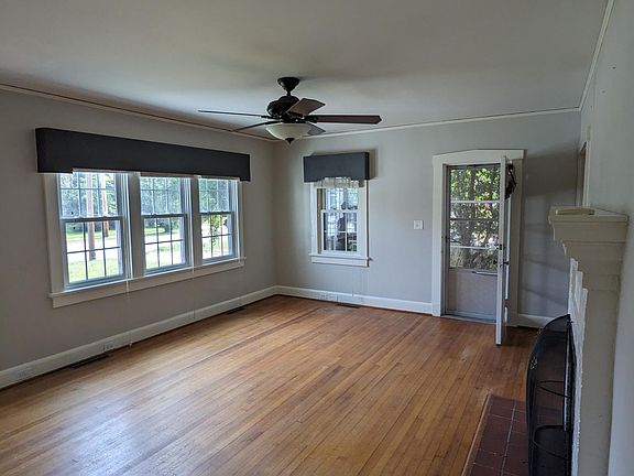 3rd image of 901 Jones Ave
