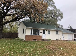 421 Dayton Rd, Champlin, MN 55316