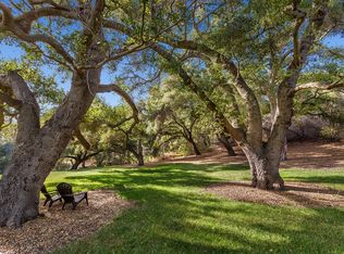 10561 Encino Dr, Oak View, CA 93022