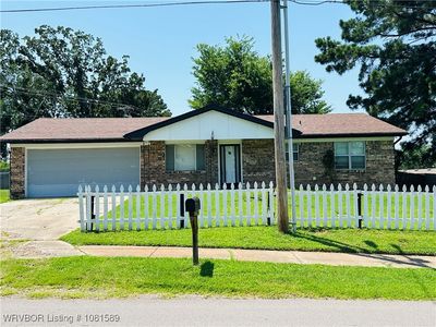 1301 9th St, Barling, AR, 72923