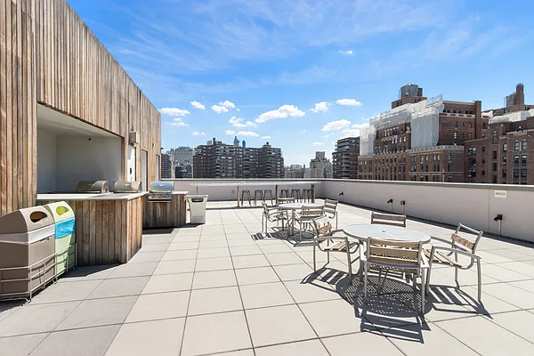 Rented by Miriam Izsak Realty  LLC | media 19