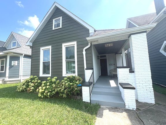 3rd image of 1705 Woodlawn Ave