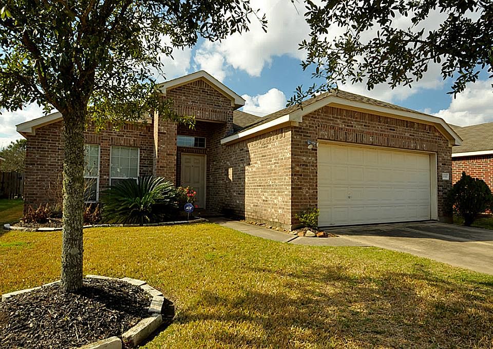 1st image of 2636 Cypress Springs Dr