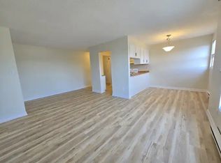308 Malaga Rd #303, Oshawa, ON L1J1N7