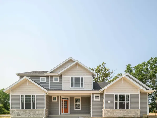 2182 Cherry Crest Ct, Sun Prairie, WI 53590
