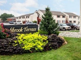 3222 SW Twilight Ct APT 205, Topeka, KS 66614