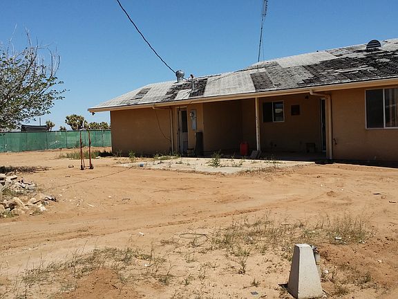 2nd image of 3376 Valley Vista Ave