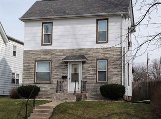 1420 16th St, Moline, IL 61265