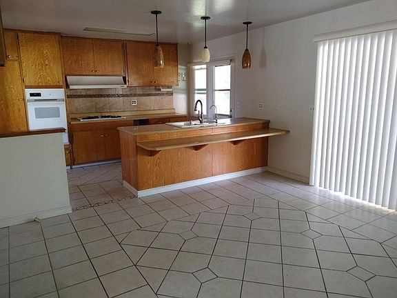 5th image of 15021 Greenworth Dr