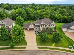 941 Wicklow Ln SW, Rochester, MN 55902