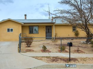 1409 86th St SW, Albuquerque, NM 87121