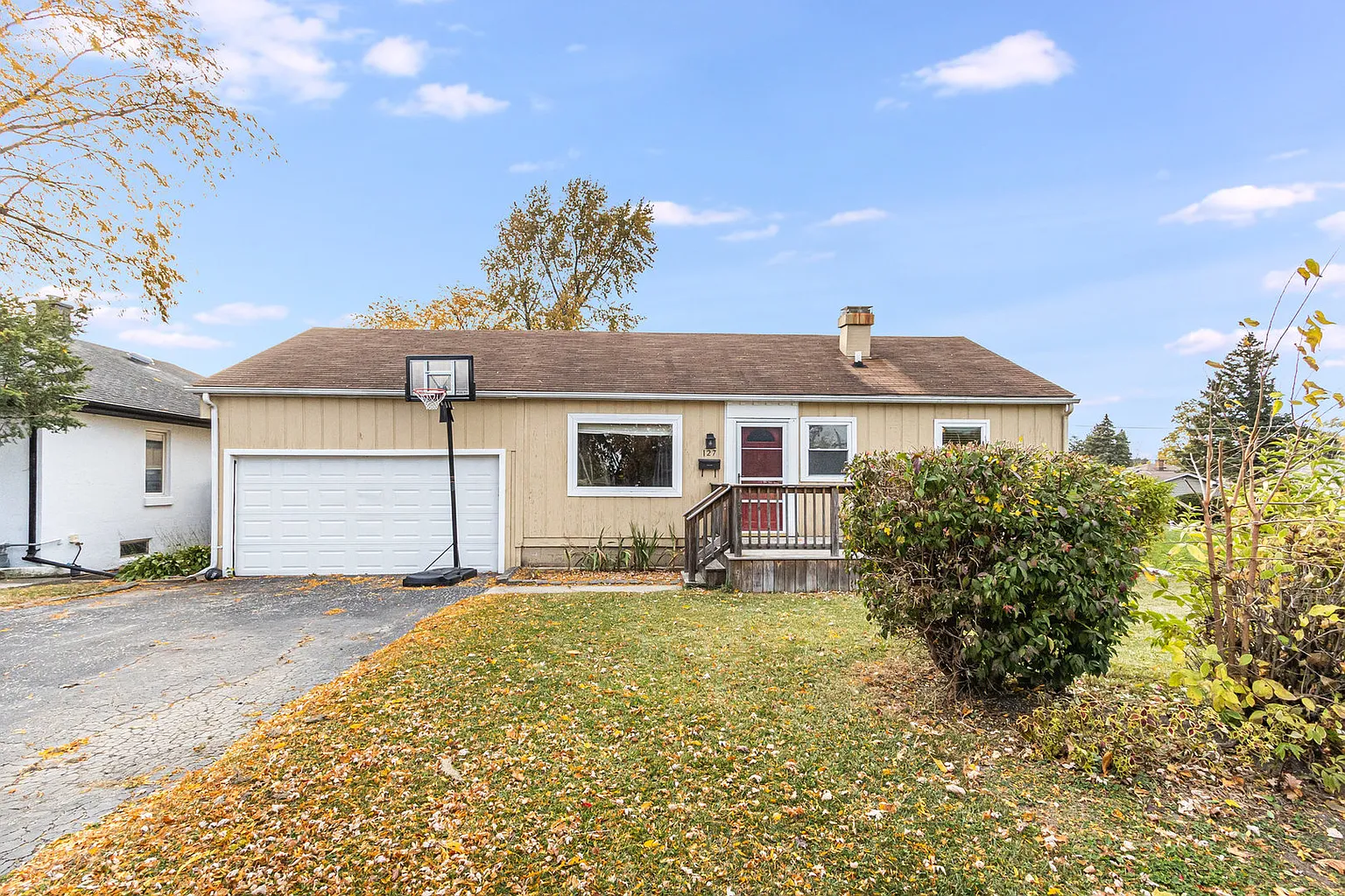 127 Park Dr photo 1