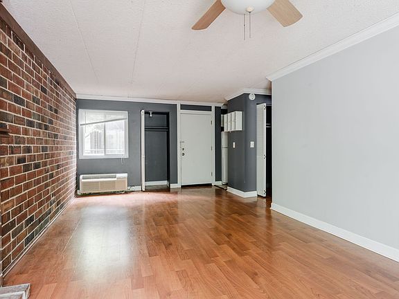 5th image of 915 W Montana St APT 12