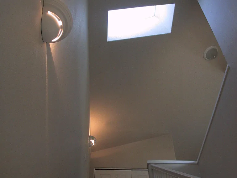 stairways & laundry room
