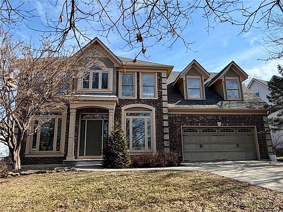 2nd image of 5719 N Dawn Ct