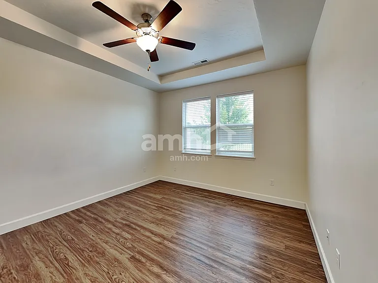 245 E Sicily Dr — Photo 12