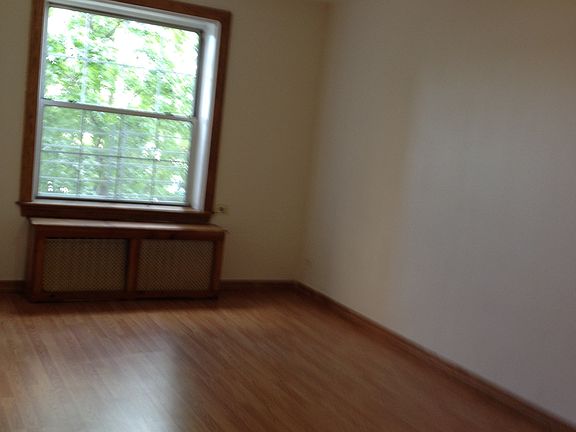 4th image of 56-05 31st Ave #4N