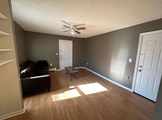 262 Sargeant St #2E, Hartford, CT 06105