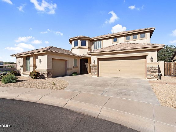 3rd image of 3586 E RIOPELLE Court