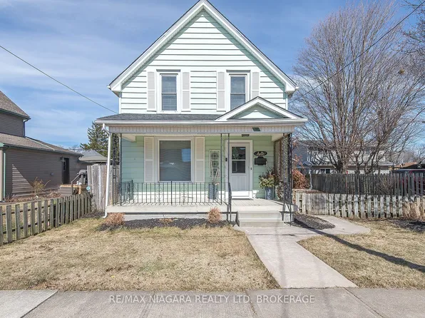 9 Beech St, Pt Colborne, ON L3K 3N7