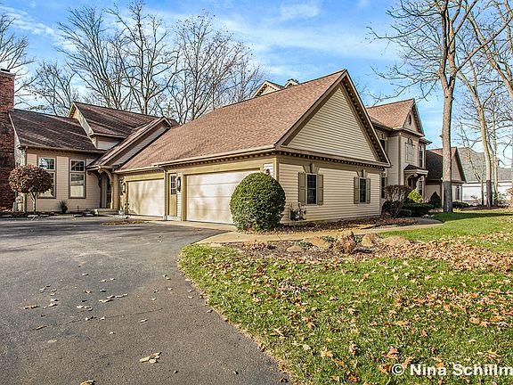 3rd image of 8305 Wallinwood Springs Dr #26