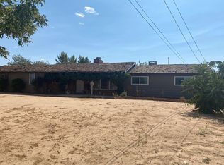 10806 Cactus Ave, Hesperia, CA 92345