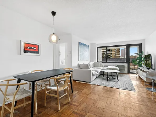 100 Beekman St APT 14B, Manhattan, NY 10038