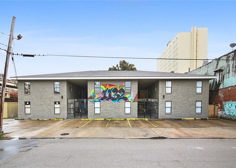 1st image of 1132 Carondelet St #204