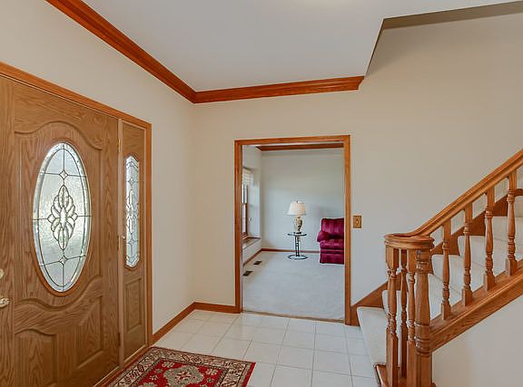 4th image of 159 N Buckingham Dr