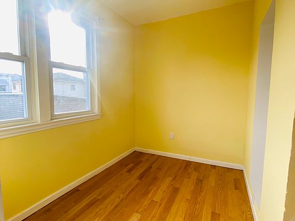 3rd image of 653 N 5th St Floor 1