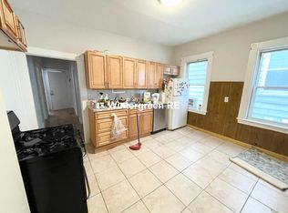 10 Wave Ave #1L, Dorchester, MA 02125