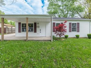 1896 Drake Dr, Xenia, OH 45385